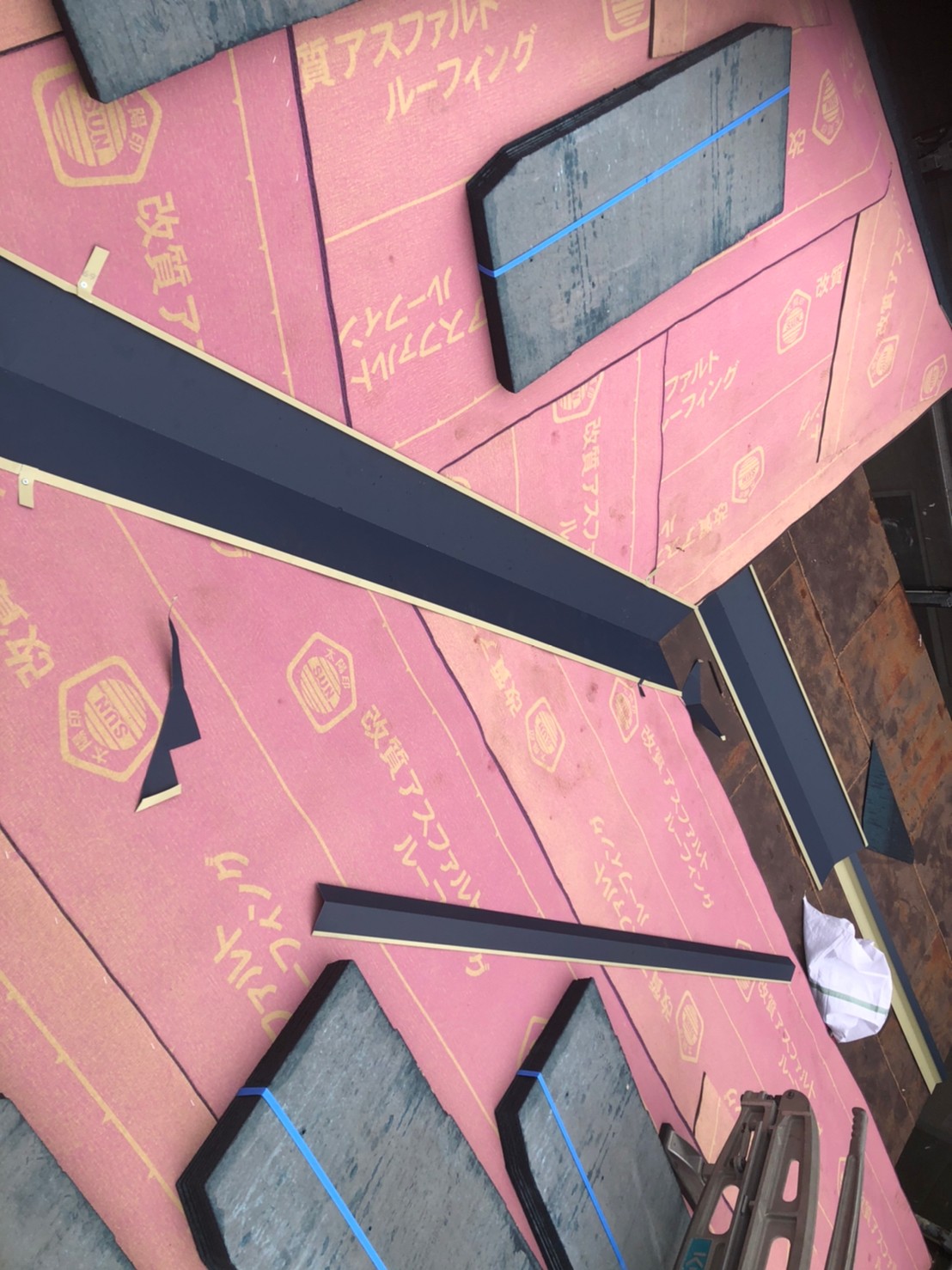 コロニアルクワッド葺き替え